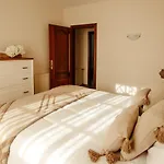 Lar Da Revolta Apartman
